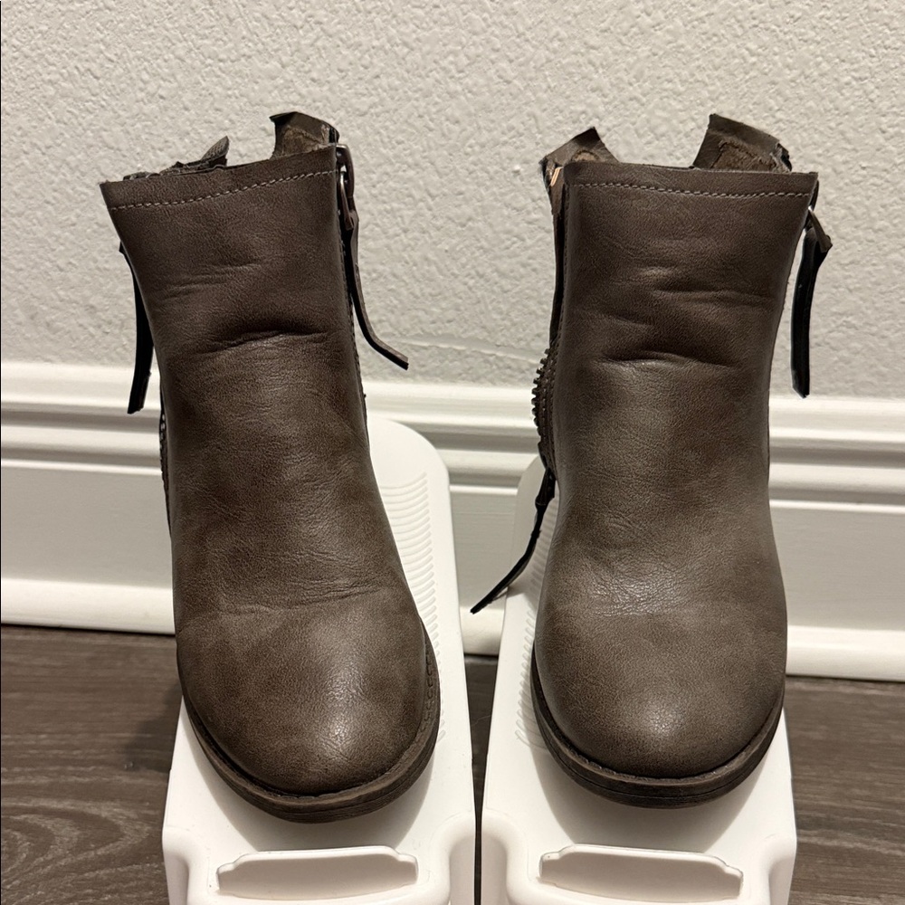Very G Taupe Ankle Booties